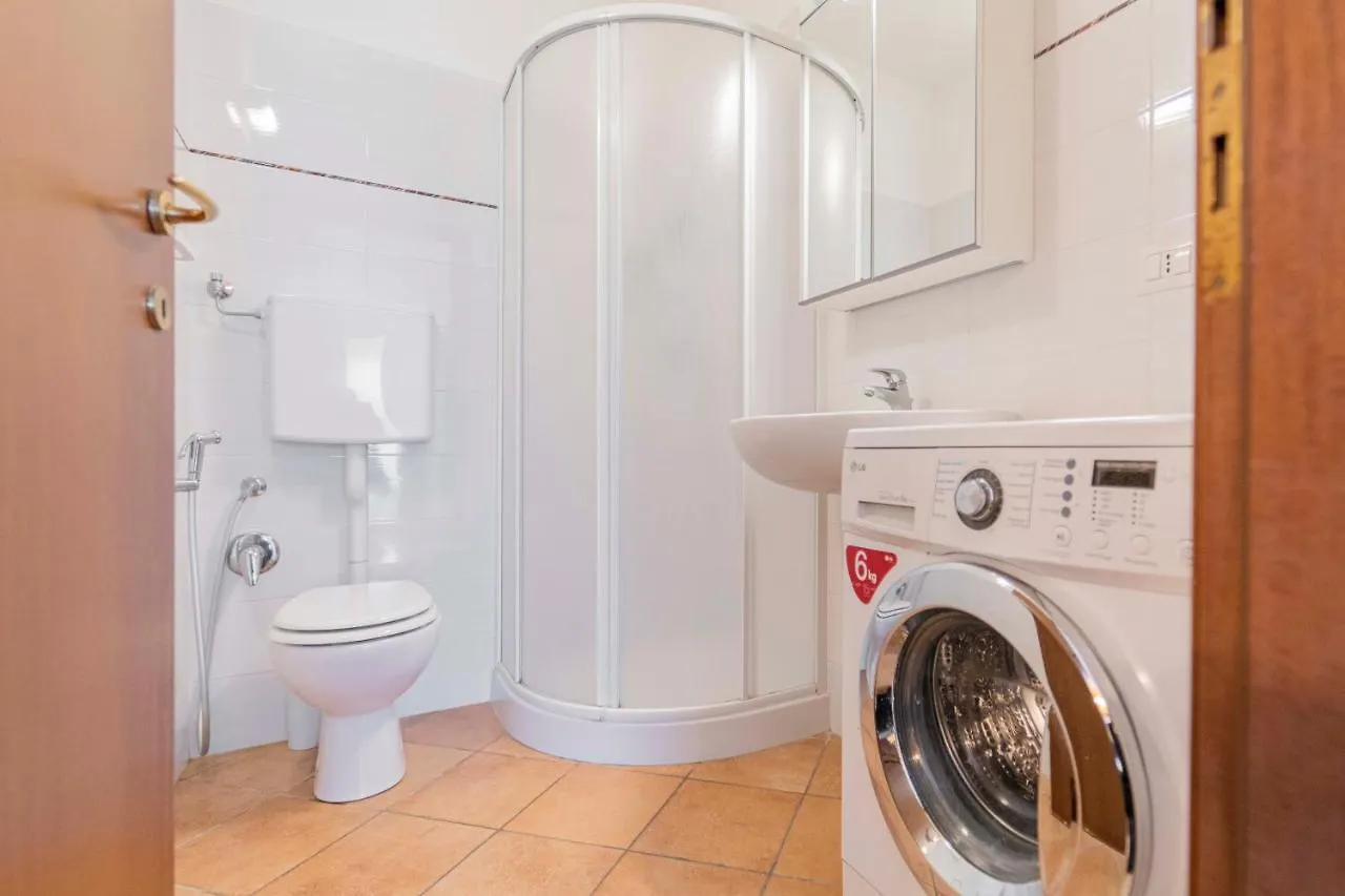 Casa Vacanza Il Portico Moneglia 0*,