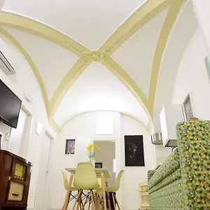 https://palazzo-clarenza-di-san-domenico.sicilyhotelsitaly.net
