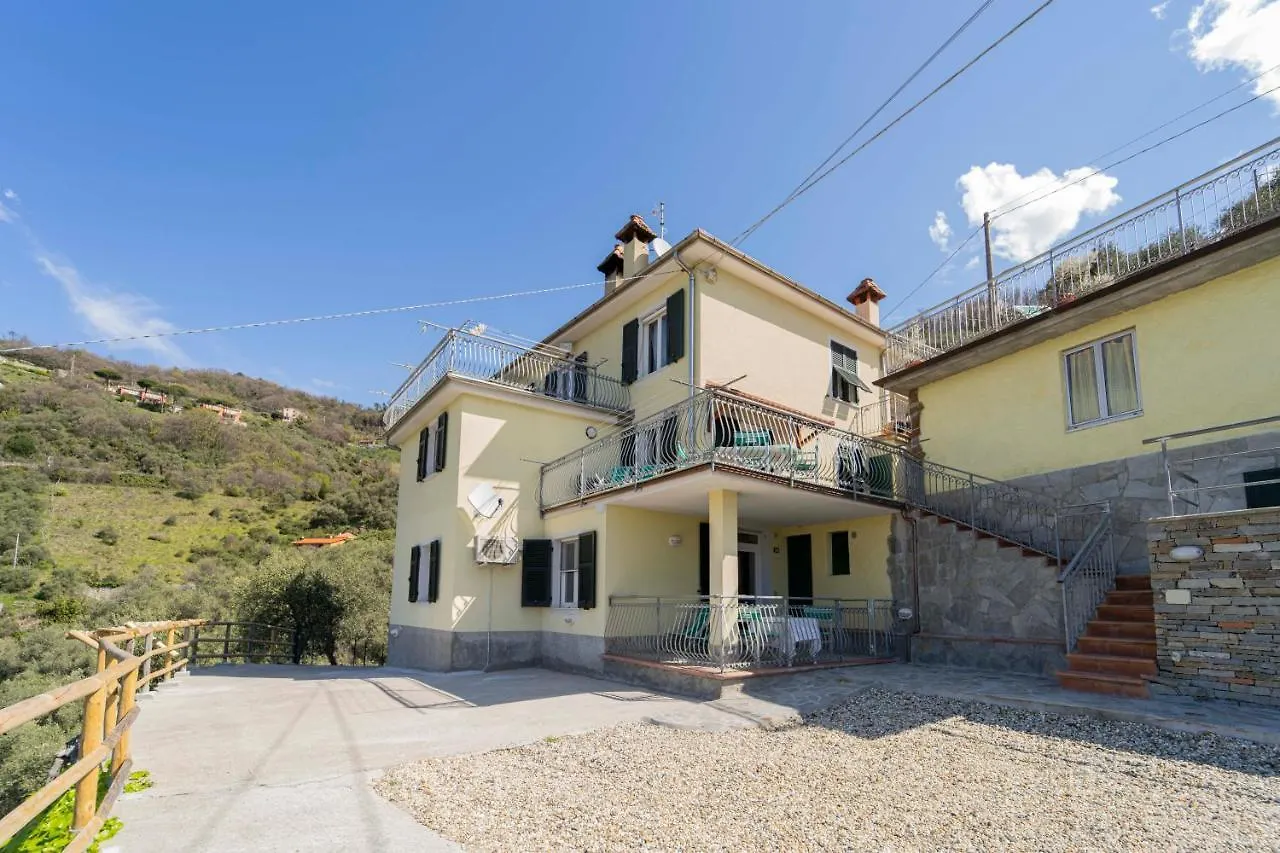 Casa Vacanza Il Portico Moneglia 0*,  Włochy